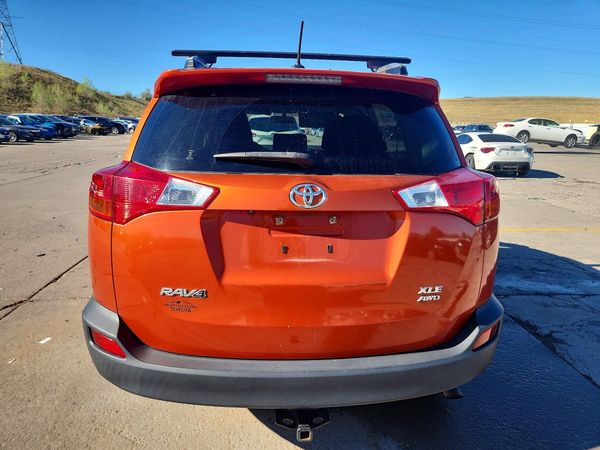 2015 TOYOTA RAV4 XLE (M Grade)