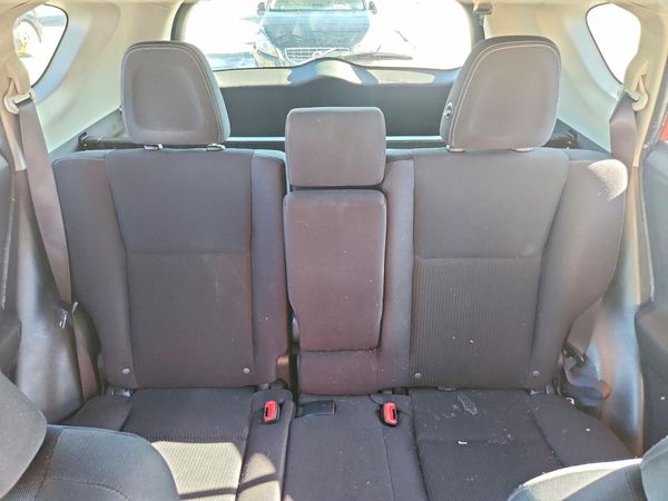 2015 TOYOTA RAV4 XLE (M Grade)