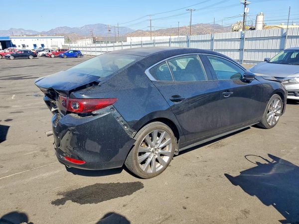 2022 MAZDA 3