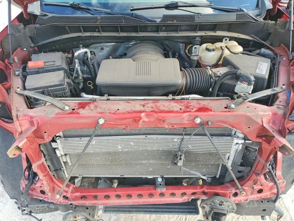 2021 CHEVROLET SILVERADO Trail Boss Custom — Engine bay