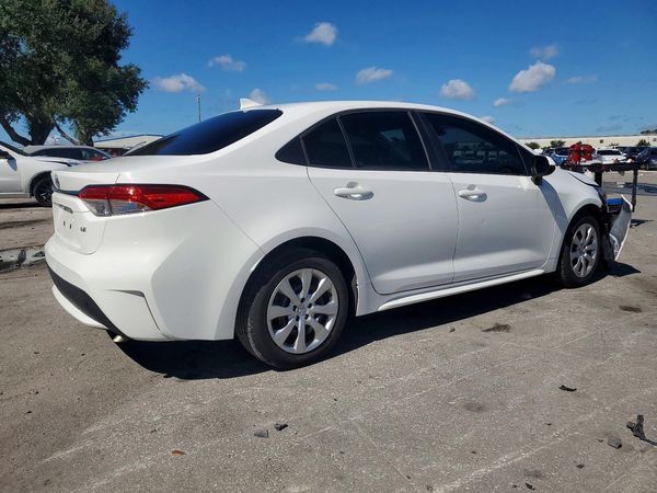 2020 TOYOTA COROLLA