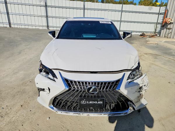 2023 LEXUS ES 300H