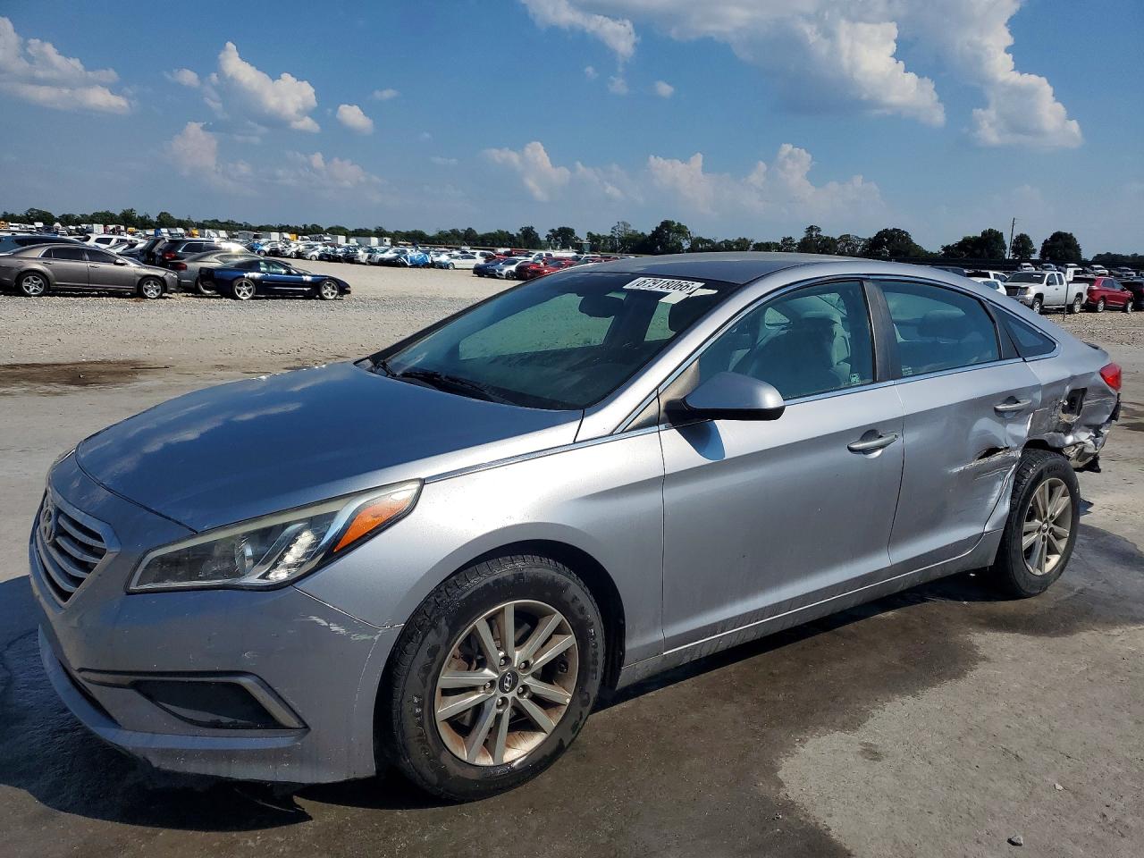 2016 HYUNDAI SONATA