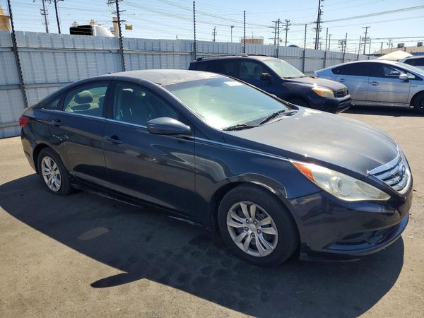 2012 HYUNDAI SONATA