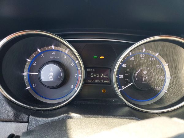 2012 HYUNDAI SONATA