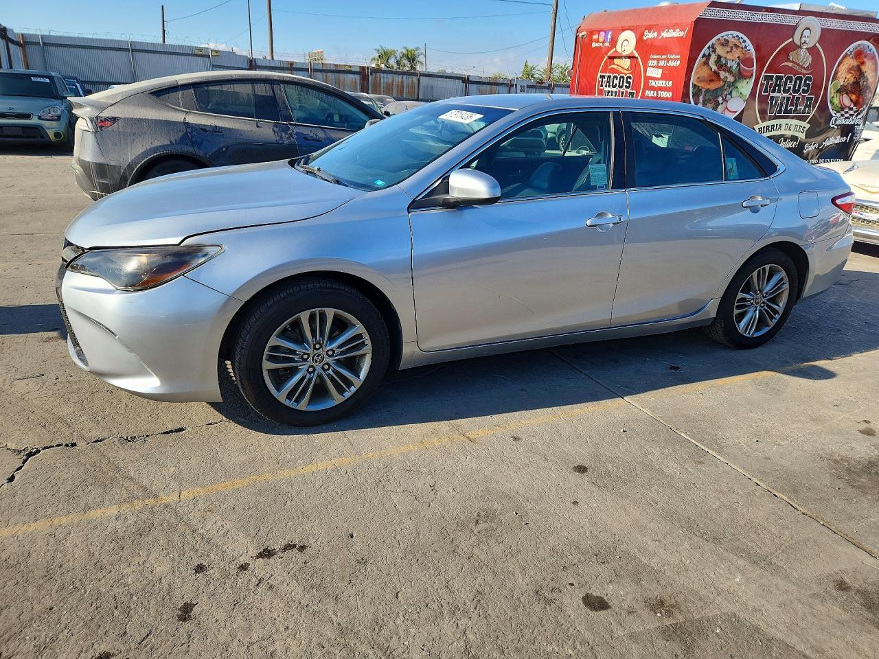 2015 TOYOTA CAMRY