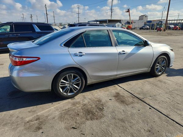 2015 TOYOTA CAMRY