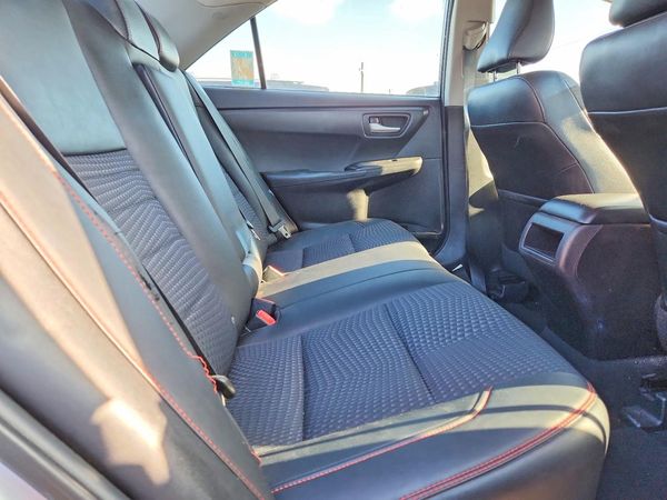 2015 TOYOTA CAMRY
