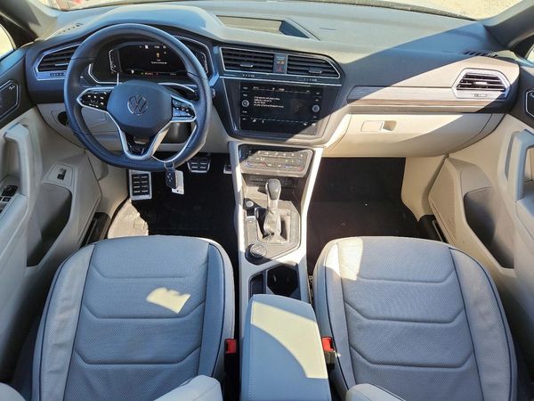 2022 VOLKSWAGEN TIGUAN