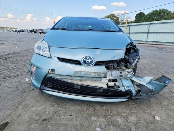 2014 TOYOTA PRIUS