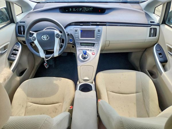 2014 TOYOTA PRIUS