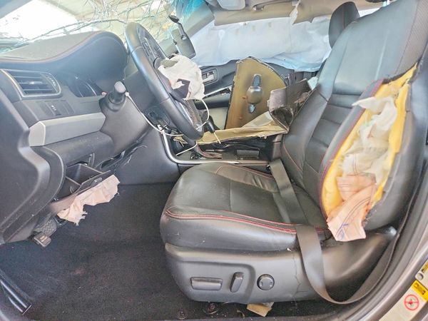 2015 TOYOTA CAMRY