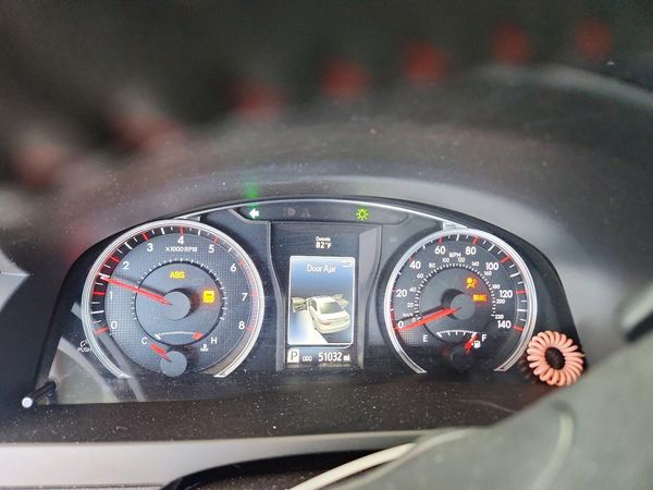 2015 TOYOTA CAMRY