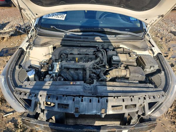 2020 HYUNDAI ACCENT SE and SEL