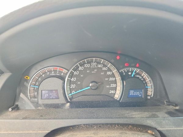 2012 TOYOTA CAMRY