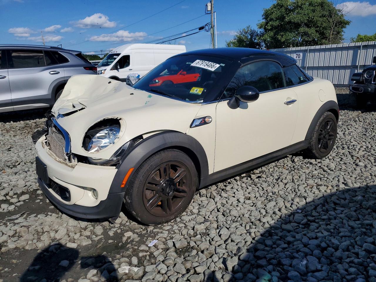 2013 MINI COOPER COUPE