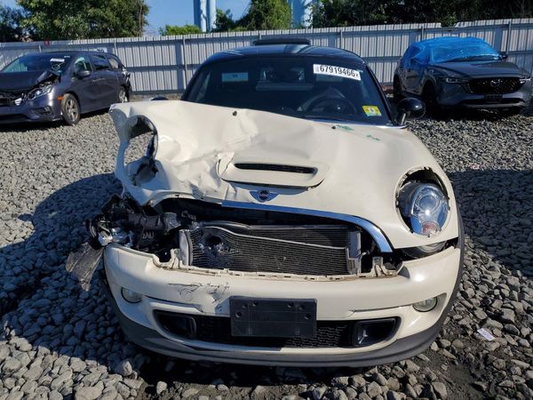 2013 MINI COOPER COUPE