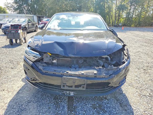2019 VOLKSWAGEN JETTA S, SE, R-Line