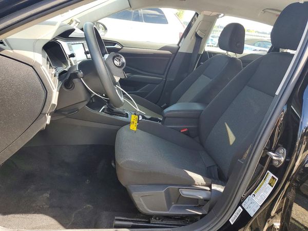 2019 VOLKSWAGEN JETTA S, SE, R-Line