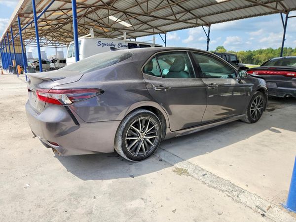 2023 TOYOTA CAMRY