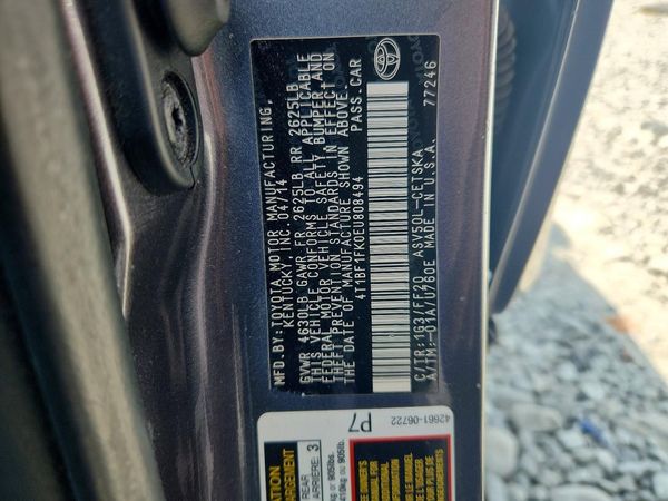 2014 TOYOTA CAMRY — VINS