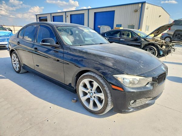 2015 BMW 320