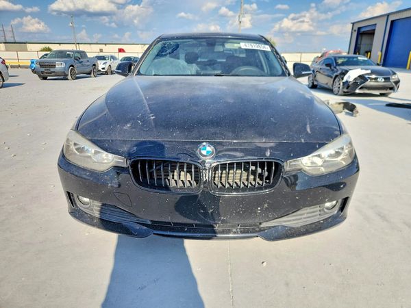 2015 BMW 320