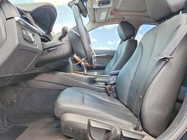 2015 BMW 320