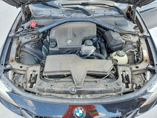 2015 BMW 320