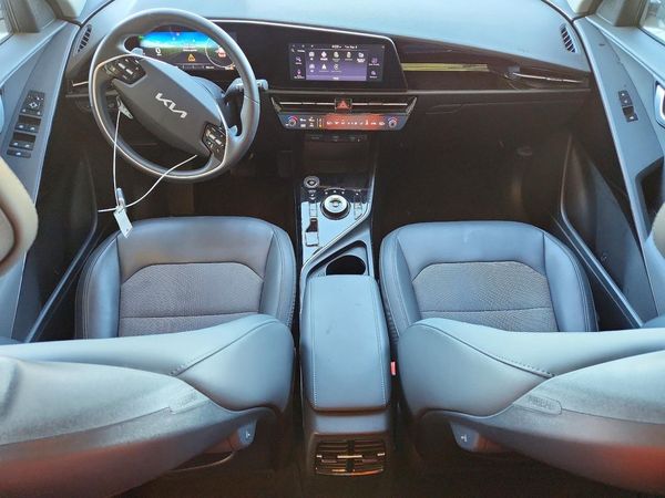 2024 KIA NIRO