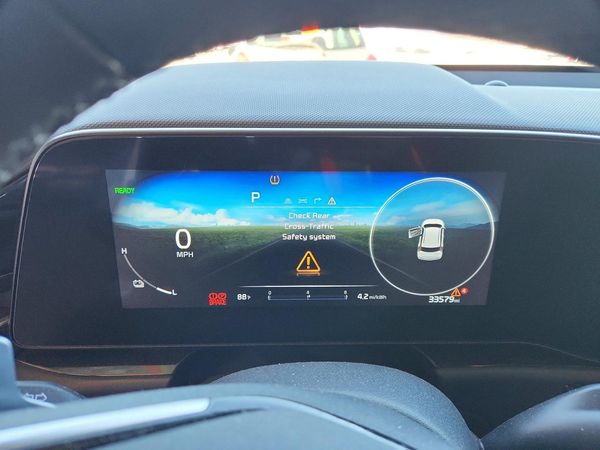 2024 KIA NIRO
