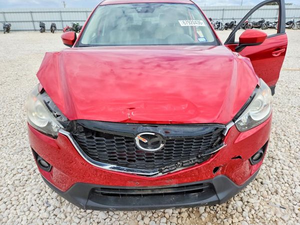 2015 MAZDA CX-5 Touring/GS — Engine bay