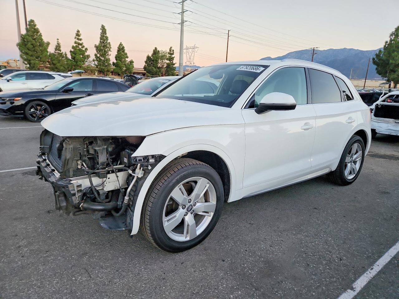 2018 AUDI Q5 quattro Premium Plus