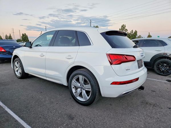 2018 AUDI Q5 quattro Premium Plus