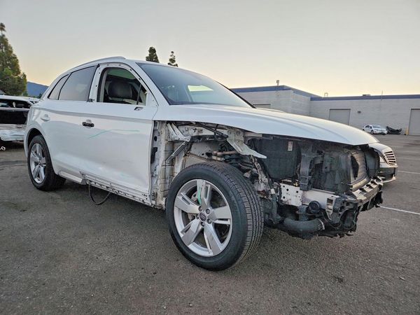 2018 AUDI Q5 quattro Premium Plus