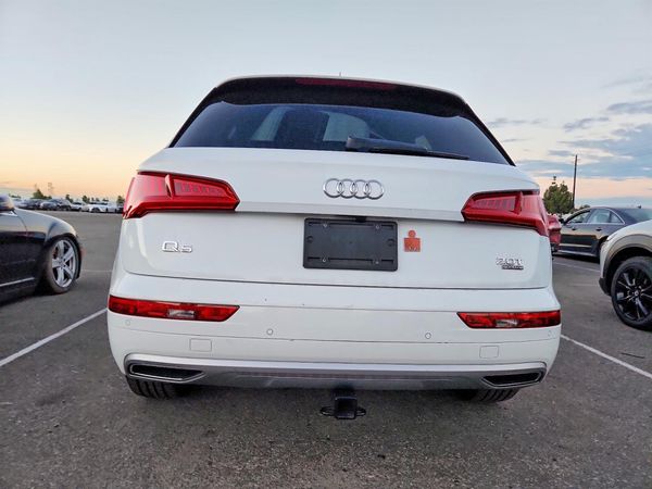 2018 AUDI Q5 quattro Premium Plus