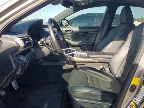 2019 LEXUS IS 300 — DENT