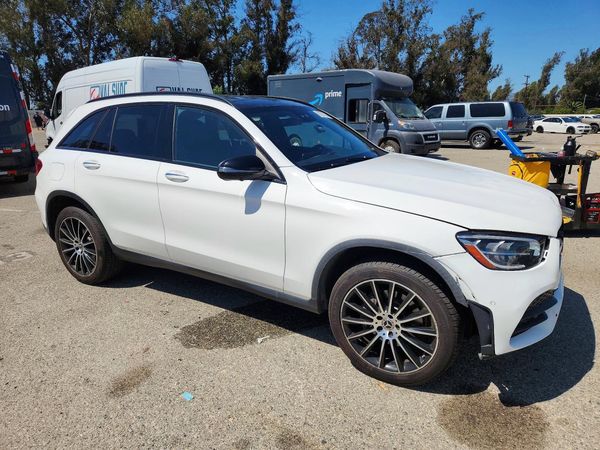 2021 MERCEDES-BENZ GLC