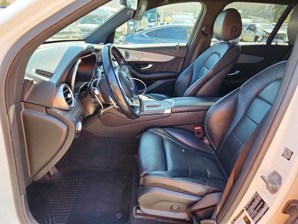 2021 MERCEDES-BENZ GLC