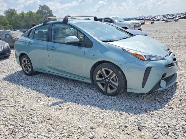 2021 TOYOTA PRIUS