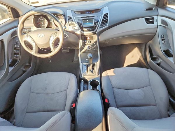 2014 HYUNDAI ELANTRA GLS(Middle)