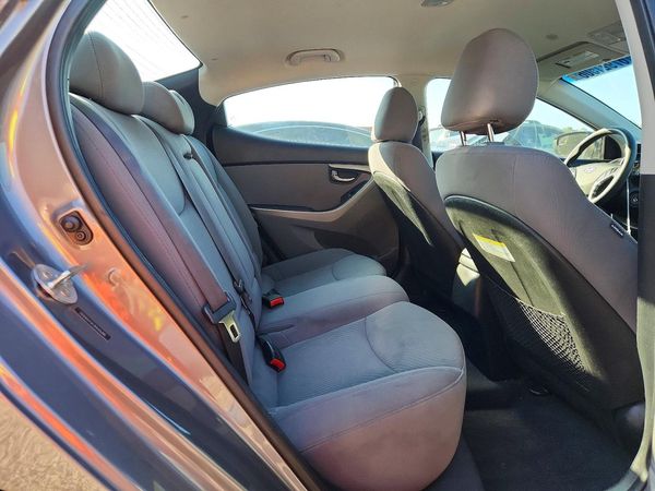 2014 HYUNDAI ELANTRA GLS(Middle)