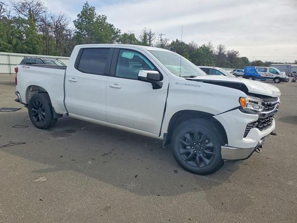 2024 CHEVROLET SILVERADO LT-L — Passenger 3/4