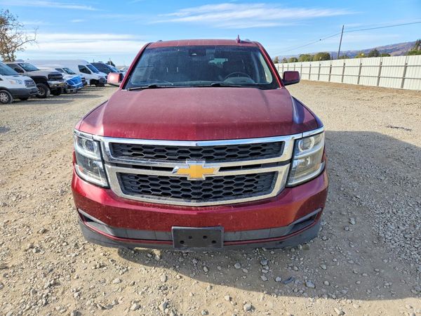 2017 CHEVROLET SUBURBAN LT