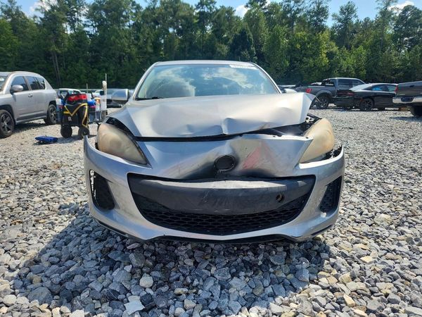 2013 MAZDA 3