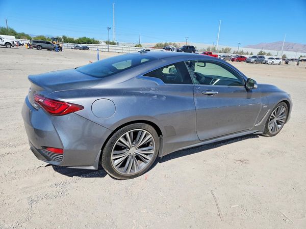 2017 INFINITI Q60