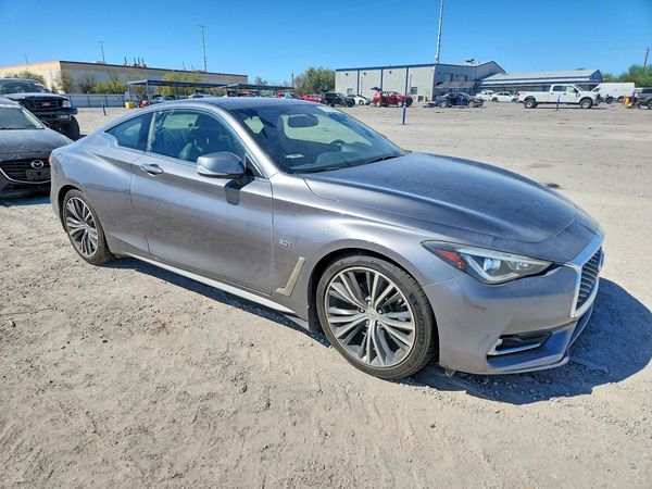 2017 INFINITI Q60