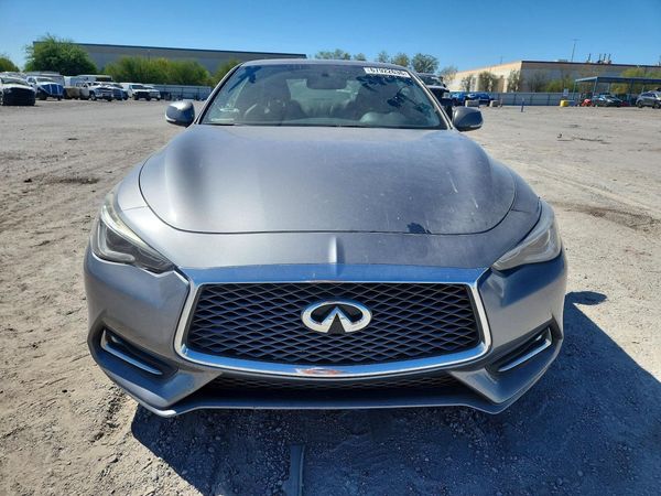 2017 INFINITI Q60