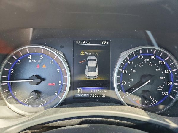 2017 INFINITI Q60