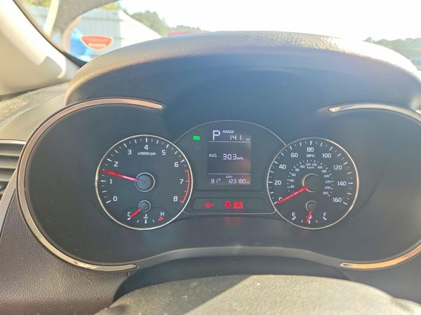 2018 KIA FORTE LX Base
